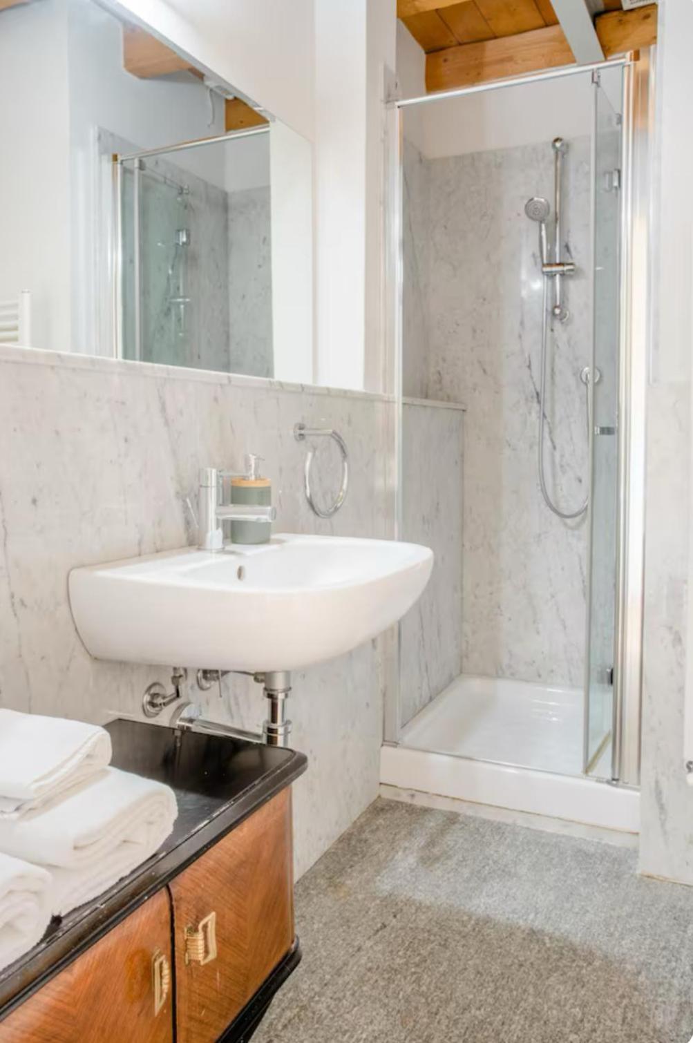 Alla Torre Del Barbarossa B&B Foresteria Mandello del Lario Zewnętrze zdjęcie